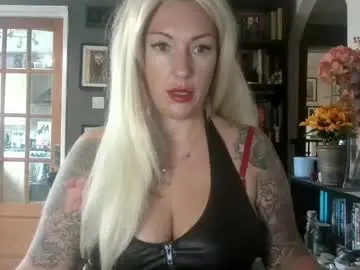 Chaturbate Live Sex Cam of darcyduke