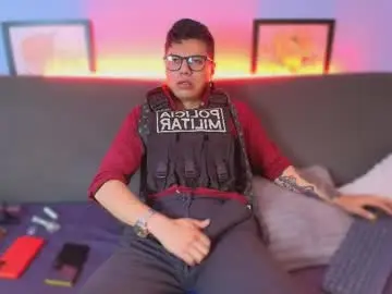 Chaturbate Best live sex cam show of aquilestaylor
