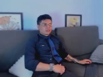 Chaturbate Nude Webcam of aquilestaylor
