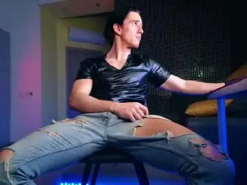 Chaturbate Sex Cam of christianlevine_