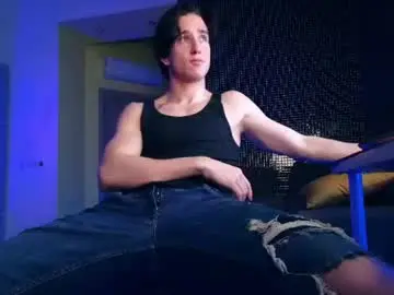 Chaturbate Live Sex Cam of christianlevine_