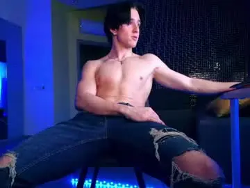 Chaturbate Live Sex Cam of christianlevine_