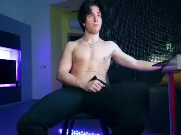 Chaturbate Watch Live Sex Cams of christianlevine_