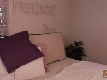Chaturbate Watch Live Sex Cams of miaa_hill