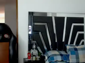 Chaturbate Sex Cam of noah_harris01
