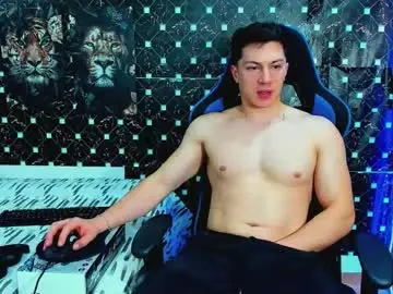 Chaturbate Best live sex cam show of griego01