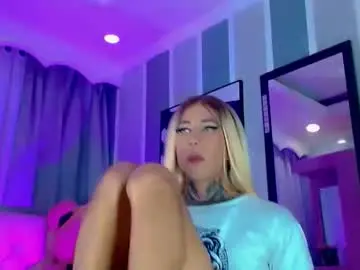 Chaturbate Watch Live Sex Cams of oliviahot01