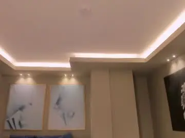 Chaturbate Live Sex Cam of milalawrence_