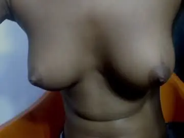 Chaturbate Sex Cam of smallsluty