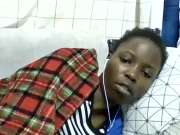 Chaturbate Live Sex Cam of pretty_petite_ebony