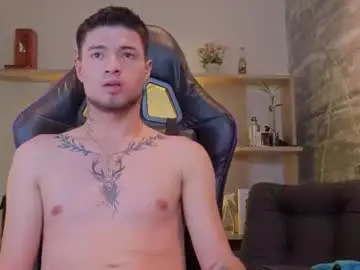 Chaturbate Free Porn Cam of edwardross_