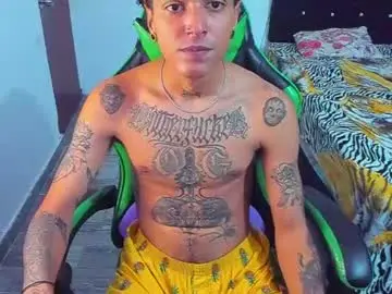 Chaturbate Best live sex cam show of zafirocum