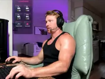 Chaturbate Best live sex cam show of bigmcr1