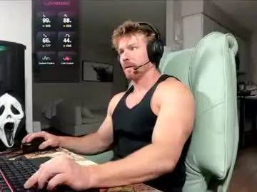 Chaturbate Live Sex of bigmcr1