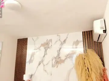 Chaturbate Free Live Porn of dulcemia25