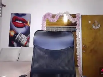 Chaturbate Live Sex Cam of martiniella