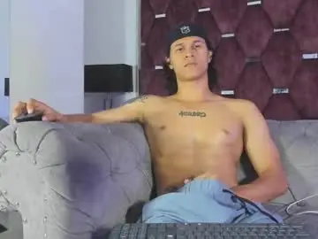 Chaturbate Adult Video Chat of tonybenedetti