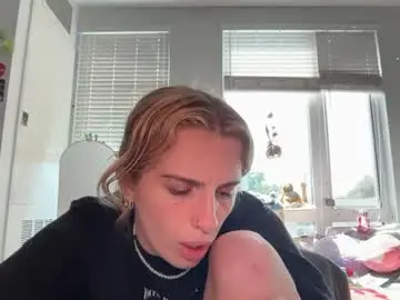 Chaturbate Watch Live Sex Cams of lolaa555