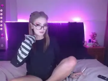 Chaturbate Adult Webcam of shysweetrish