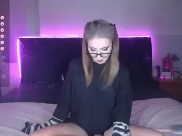 Chaturbate Free Live Porn of shysweetrish