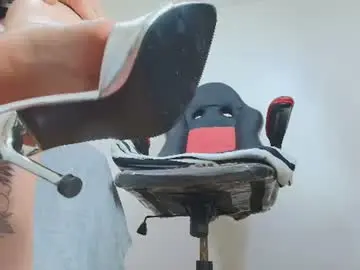 Chaturbate Free Live Porn of amell_thomson