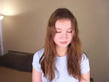 Chaturbate Live Sex Cam of gwennielove