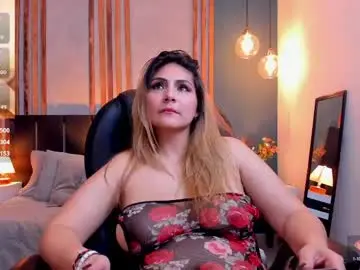 Chaturbate Best live sex cam show of melanie_silver_