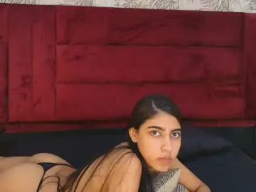 Chaturbate Private Sex Chat of strawberrymia68_