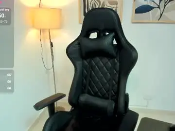 Chaturbate Live Sex Cam of justin_payn14