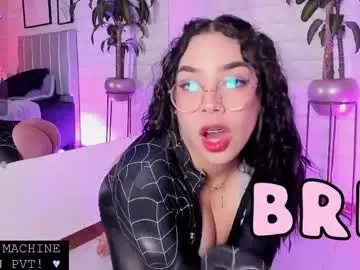 Chaturbate Live Sex Cam of lizzie_evans