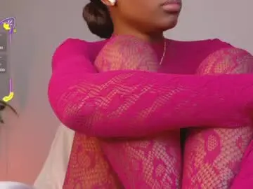 Chaturbate Sex Cam of ahvi_ebony
