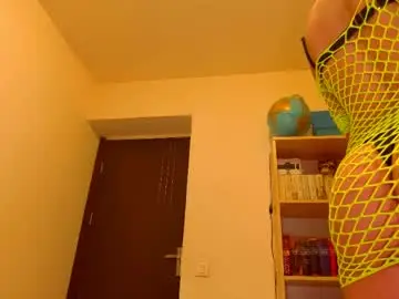 Chaturbate Adult Video Chat of agatha137