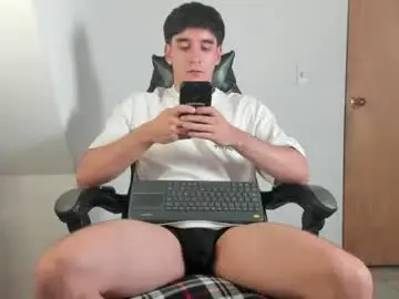 Chaturbate Adult Webcam of leo_jones389