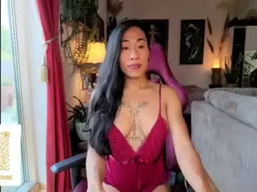 Chaturbate Live Sex Cam of bianca_transpinay