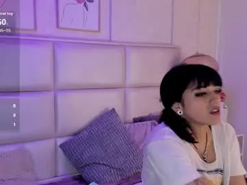 Chaturbate Adult Webcams of xara_u