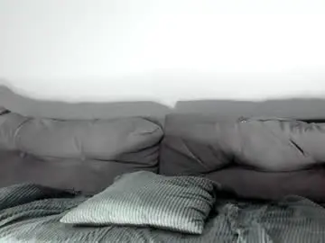 Chaturbate Live Sex Cam of _miles19