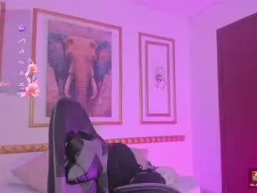 Chaturbate Free Live Porn of charlottee27_