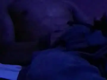 Chaturbate Live Sex Cam of aztecmau