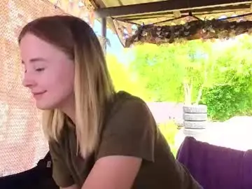 Chaturbate Watch Live Sex Cams of merelin_gold