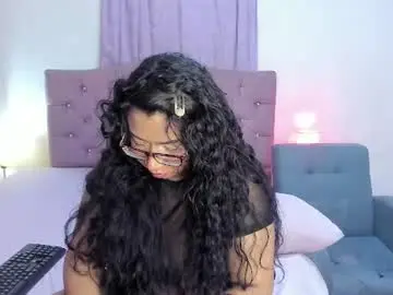 Chaturbate Live Sex Cam of latinabombsheell