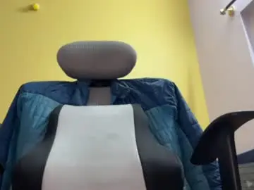 Chaturbate Watch Live Sex Cams of bighandsomesatisfy