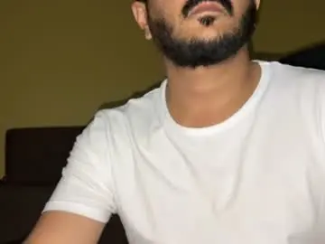 Chaturbate Free Live Porn of bighandsomesatisfy