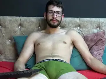 Chaturbate Watch Live Sex Cams of leonvane