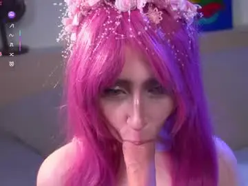Chaturbate Live Sex Cam of nikkisilk