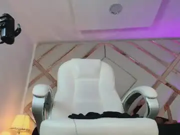 Chaturbate Live Porn of noa_butterfly_