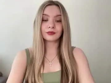 Chaturbate Free Porn Cam of polishangel222