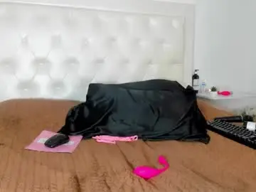 Chaturbate Free Porn Cam of rouse_sexy_hotxx77