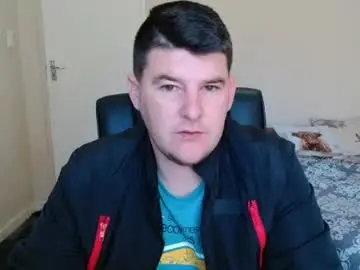 Chaturbate Watch Live Sex Cams of brendansexyboy098754