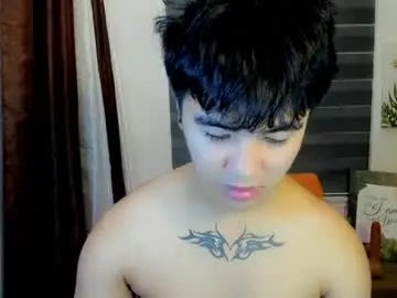 Chaturbate Live Sex Cam of asiancarl_bigcock