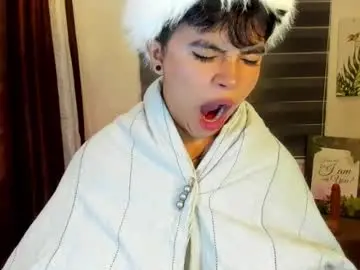 Chaturbate Watch Live Sex Cams of asiancarl_bigcock